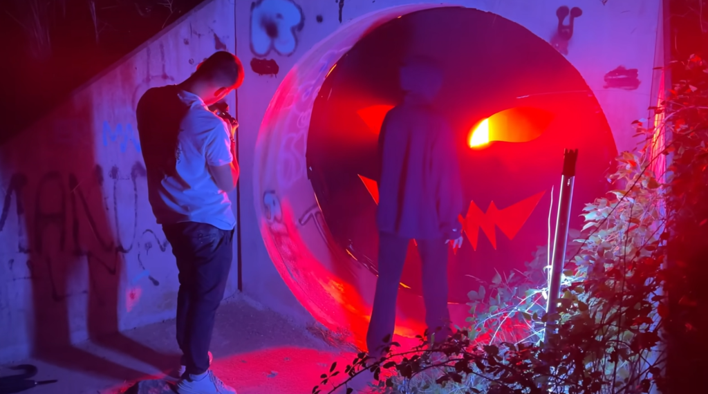 Creative Photoshoot Ideas For Halloween