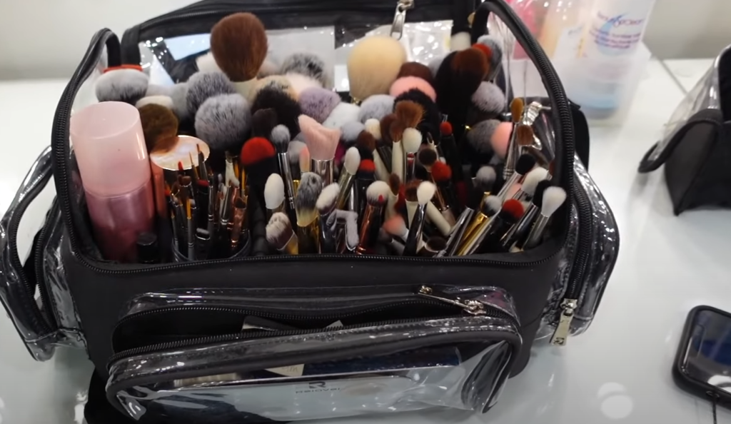 Professional Tips For Doing Your Own Makeup For A Photoshoot