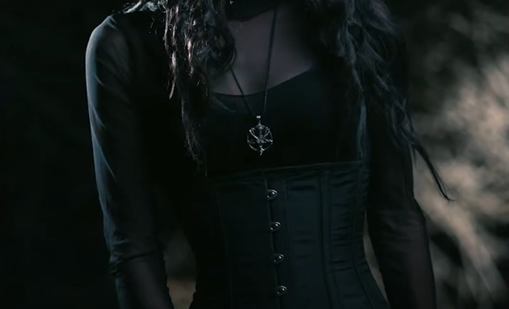 Excellent Setups For Your Witch Photoshoot