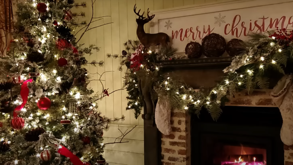 Easy Baby Christmas Photoshoot Props:
