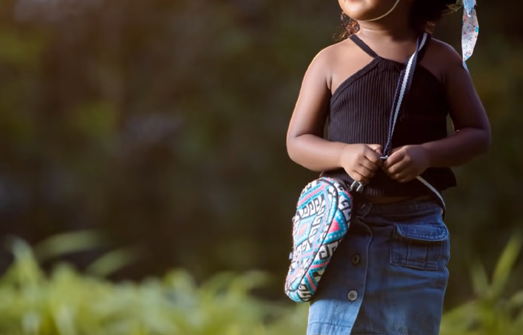 Newborn Twins Posing Ideas
