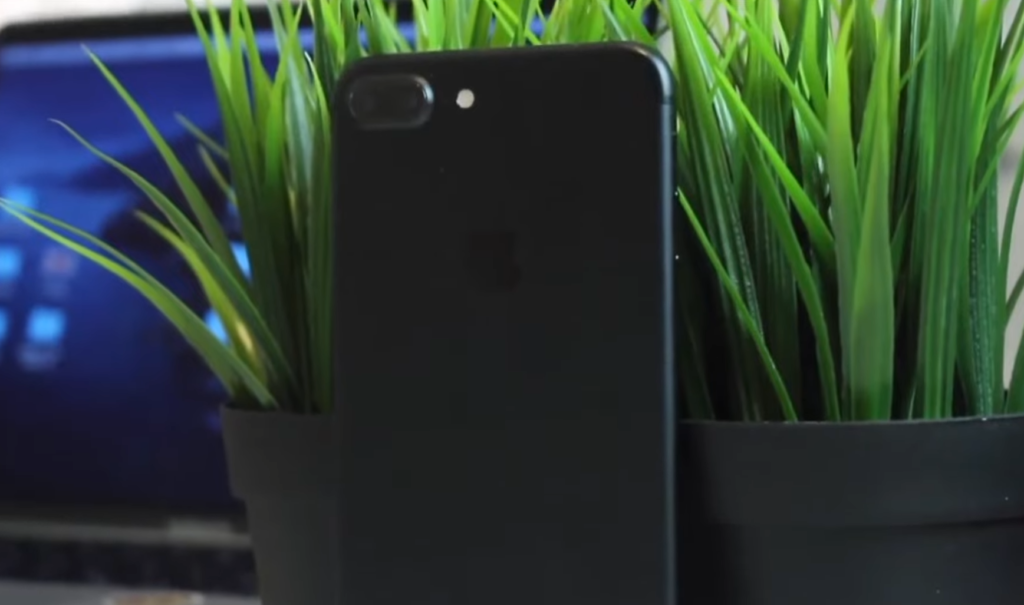 Travel selfie captions: