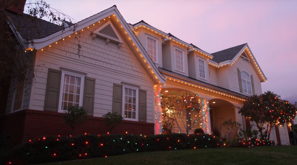 Tips for Photographing Christmas Lights