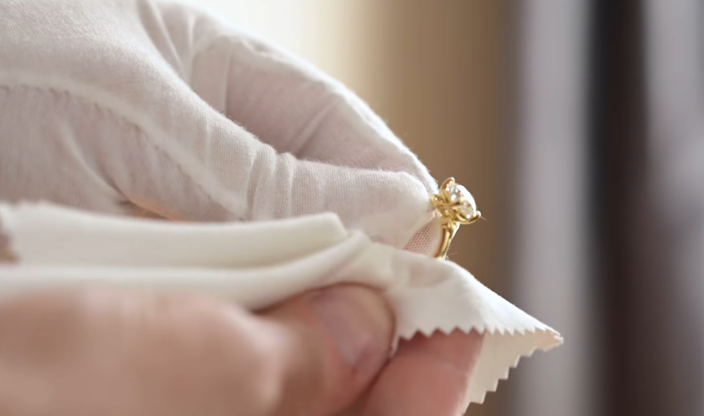 Tips on styling jewelry for photos