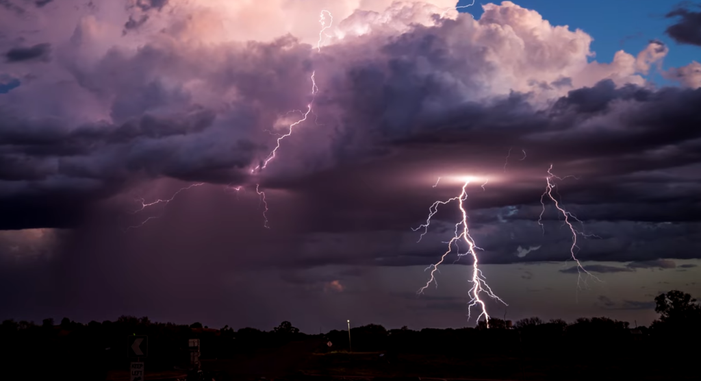 What You Need To Photograph Lightning
