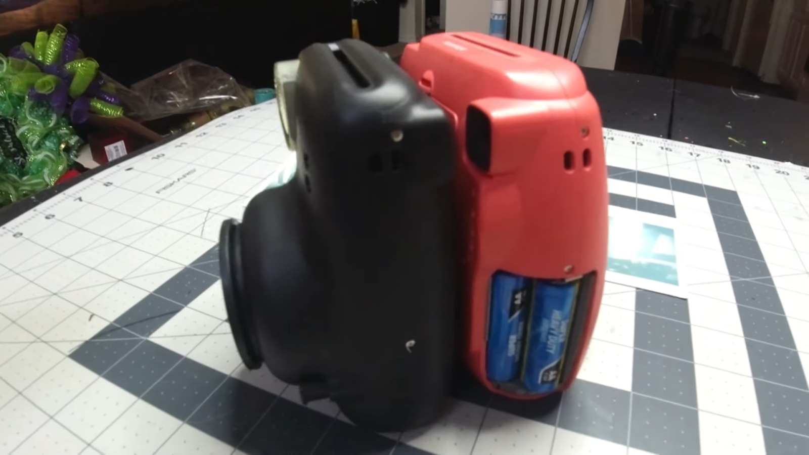 Instax Mini 9 All Lights Flashing: How to Fix? - FotoProfy