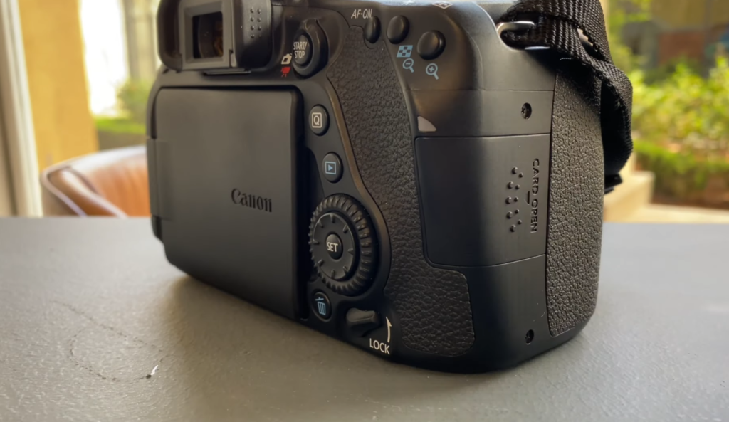 What Camera Does Peter McKinnon Use?