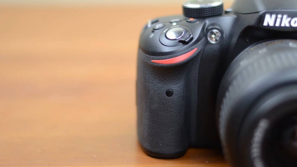 Nikon D3100 vs. D3300: A Comparison