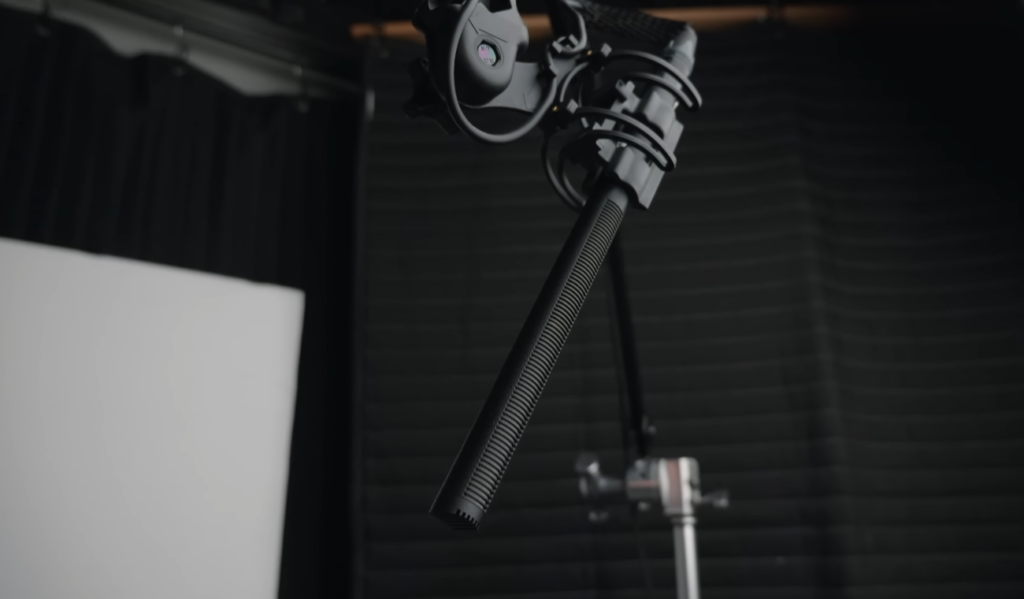 What Camera Does Simon Wilson Use?