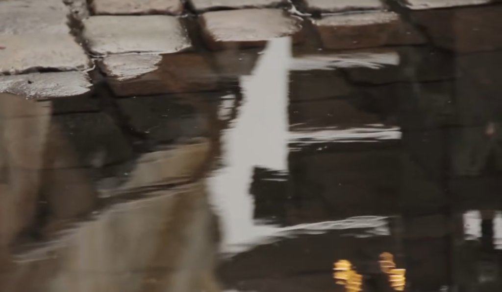 What settings should you use for beach photos?